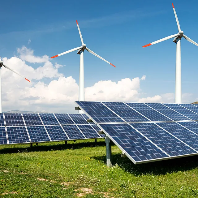 placas solares en el campo